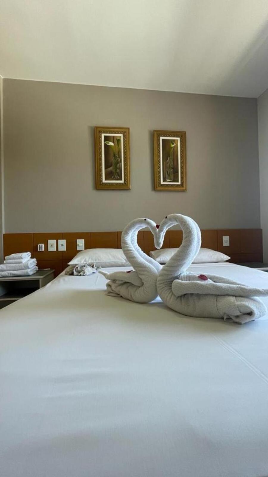 Caldas Novas, Golden Dolphin Grand Hotel, Quarto Sala Cozinha Aconchegante, Ap 361 エクステリア 写真
